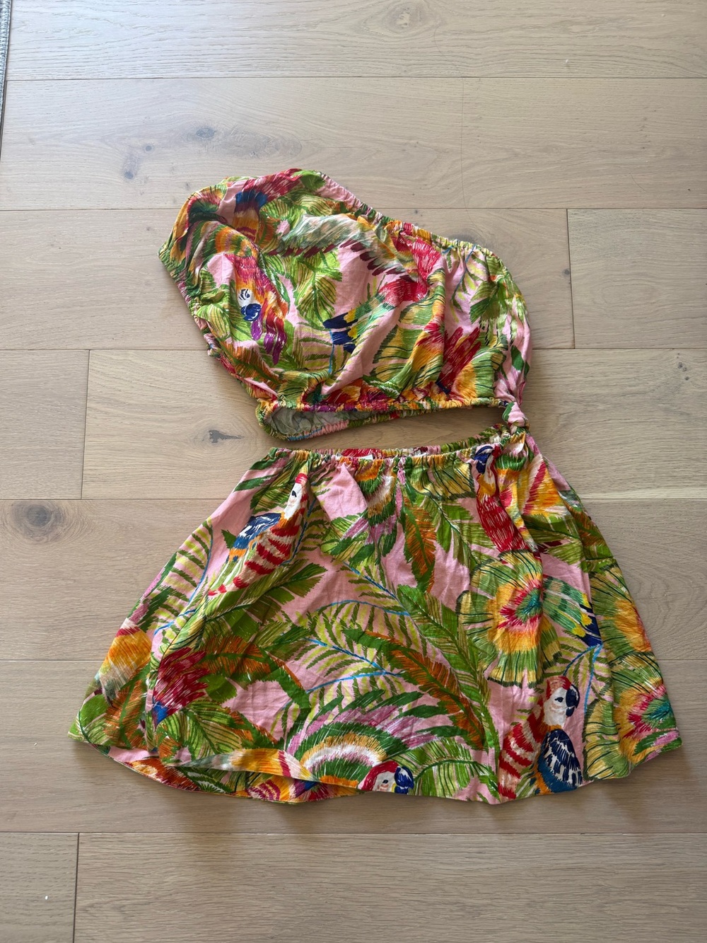NWT Farm Rio One-Shoulder Mini Dress - Small - Picture 2 of 3
